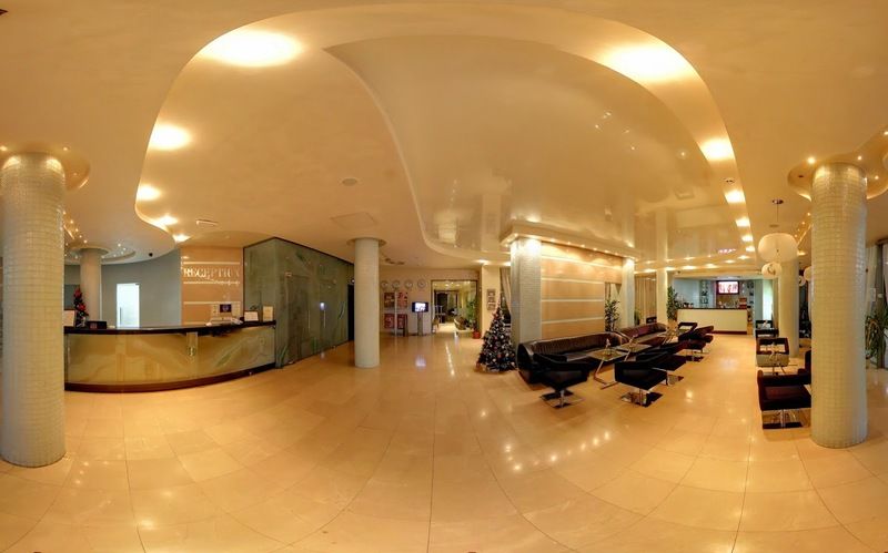 Cosmopolitan Hotel & Wellness Ruse Extérieur photo