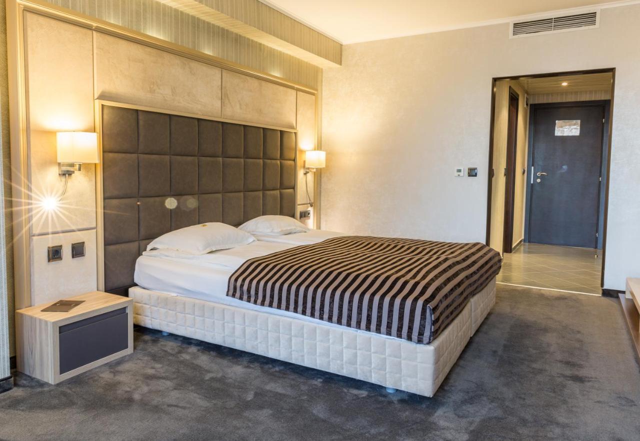 Cosmopolitan Hotel & Wellness Ruse Chambre photo